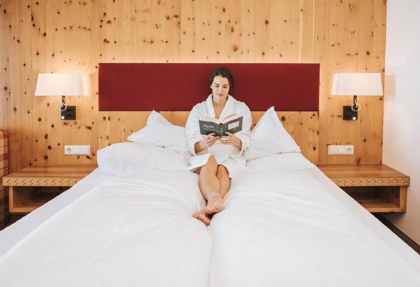 غرفة ديلوكس, Superior Hotel Schneider Ski In & Ski Out