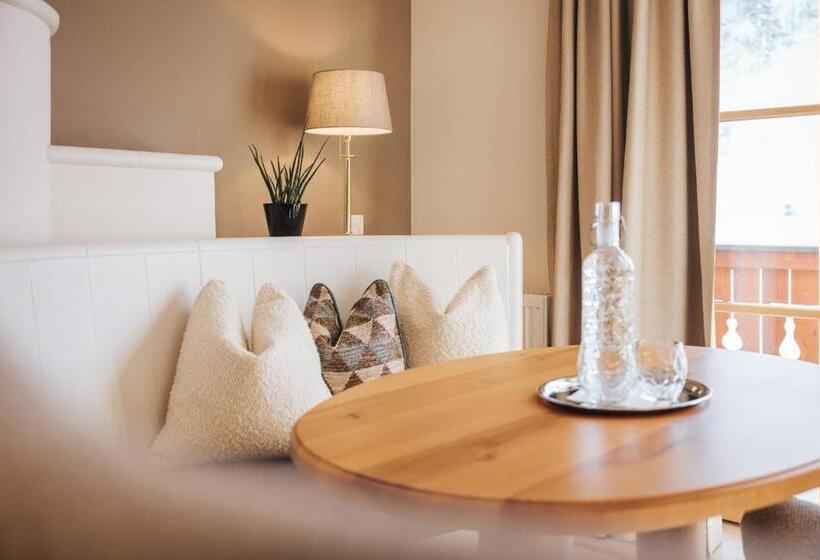 סוויטת פנטהאוז, Superior Hotel Schneider Ski In & Ski Out