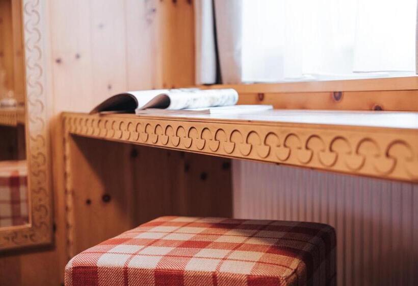 חדר סטנדרט יחיד, Superior Hotel Schneider Ski In & Ski Out