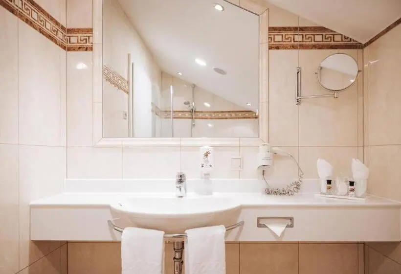 Standard-huone, Superior Hotel Schneider Ski In & Ski Out