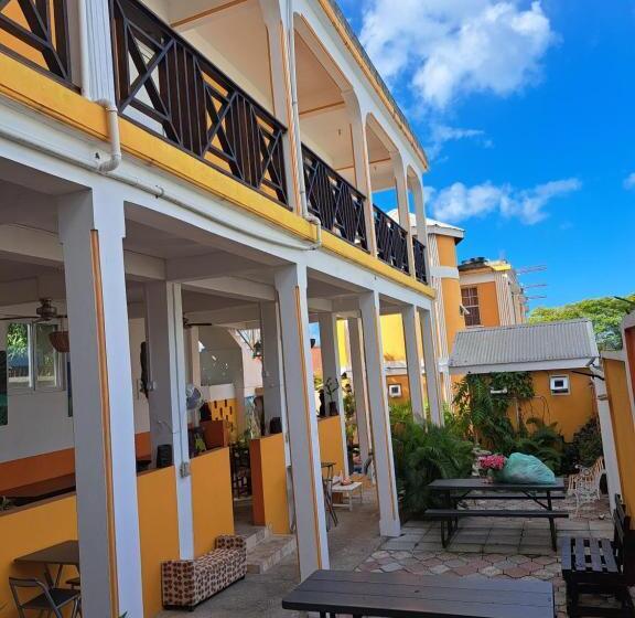 اتاق استاندارد با چشم‌انداز دریا, St. James Guesthouse