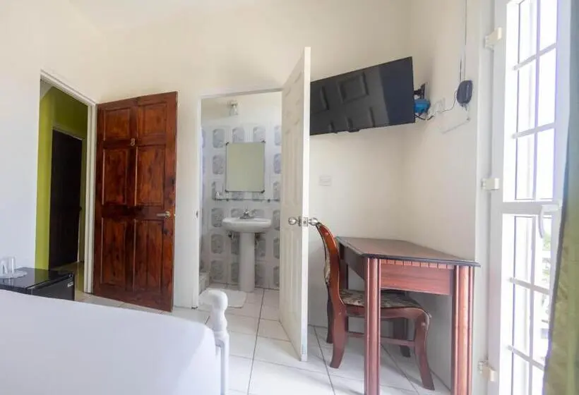 اتاق استاندارد با چشمانداز دریا, St. James Guesthouse