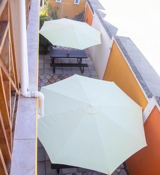 اتاق استاندارد, St. James Guesthouse