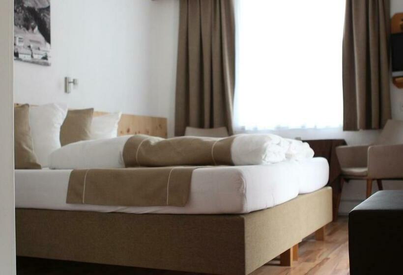 Номер Стандарт, Berghotel Gasthof Gstrein