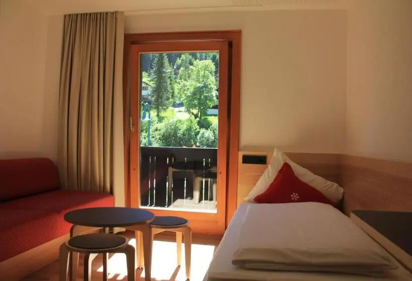 バルコニー付きシングルスタンダードルーム, Familienhotel Mateera Gargellen / Montafon