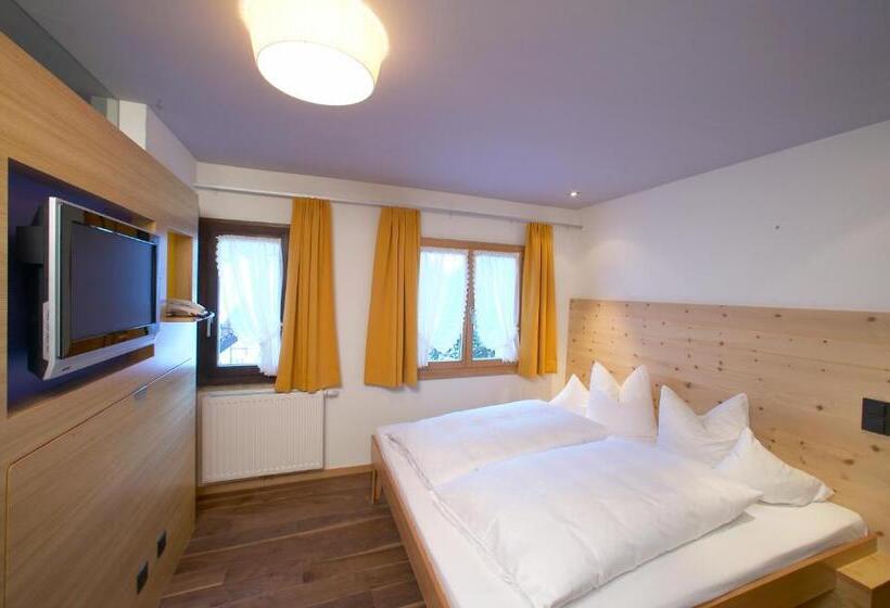 Номер Стандарт, Familienhotel Mateera Gargellen / Montafon