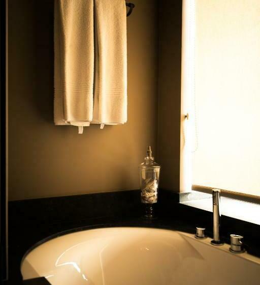 غرفة ديلوكس مزوَّدة بجاكوزي, B   Boskapelhoeve