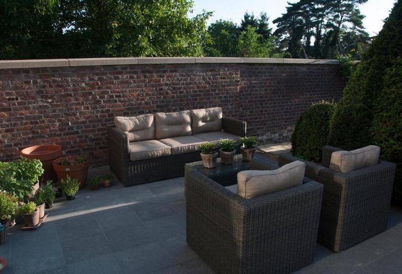 اتاق استاندارد, Boomgaard