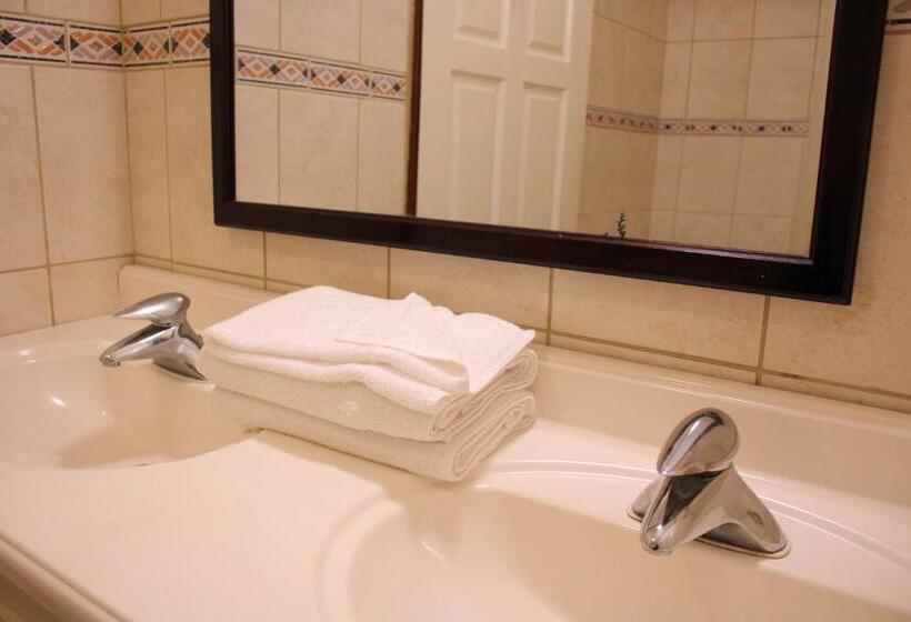 سوئیت با تخت بزرگ, Brandsville