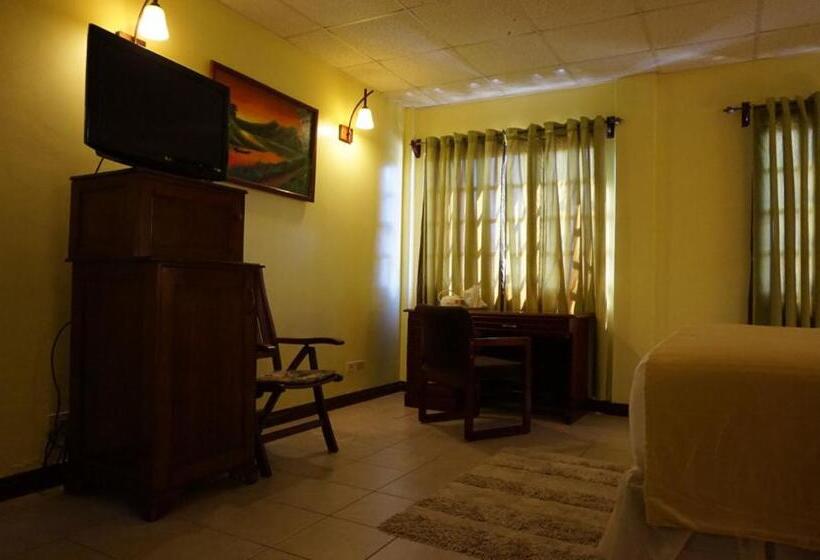 سوئیت با تخت بزرگ, Brandsville