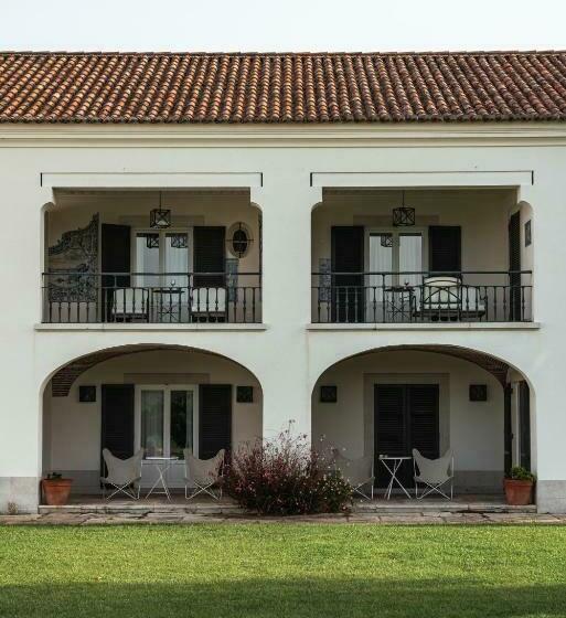 高级客房, Casa Palmela   Small Luxury Hotels Of The World, Hotel & Villas