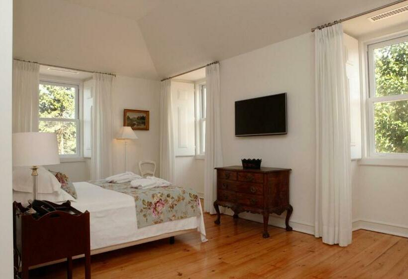 デラックスジュニアスイート, Casa Palmela   Small Luxury Hotels Of The World, Hotel & Villas