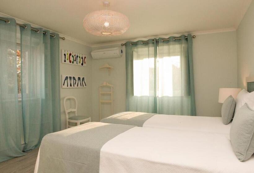 スリーベッドルーム　ヴィラ, Casa Palmela   Small Luxury Hotels Of The World, Hotel & Villas