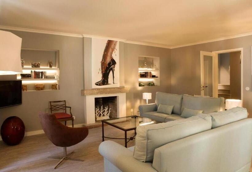 スリーベッドルーム　ヴィラ, Casa Palmela   Small Luxury Hotels Of The World, Hotel & Villas