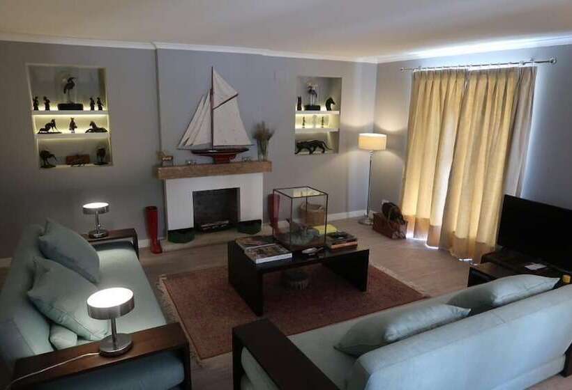 スリーベッドルーム　ヴィラ, Casa Palmela   Small Luxury Hotels Of The World, Hotel & Villas