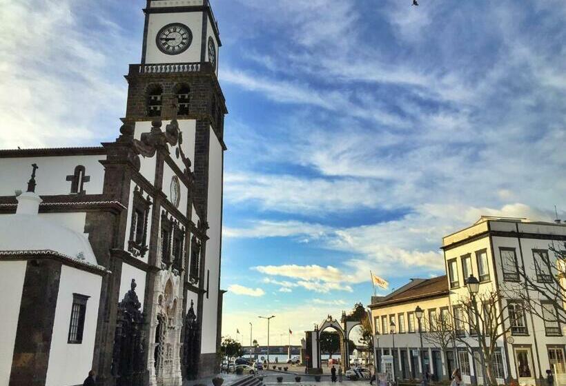 Номер Стандарт, Comercial Azores Boutique