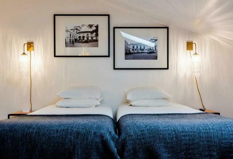 Номер Стандарт, Comercial Azores Boutique