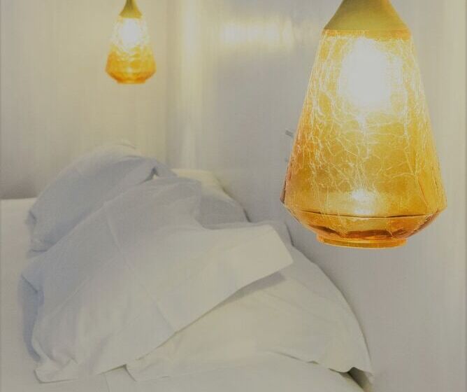 Семейный Номер, Comercial Azores Boutique