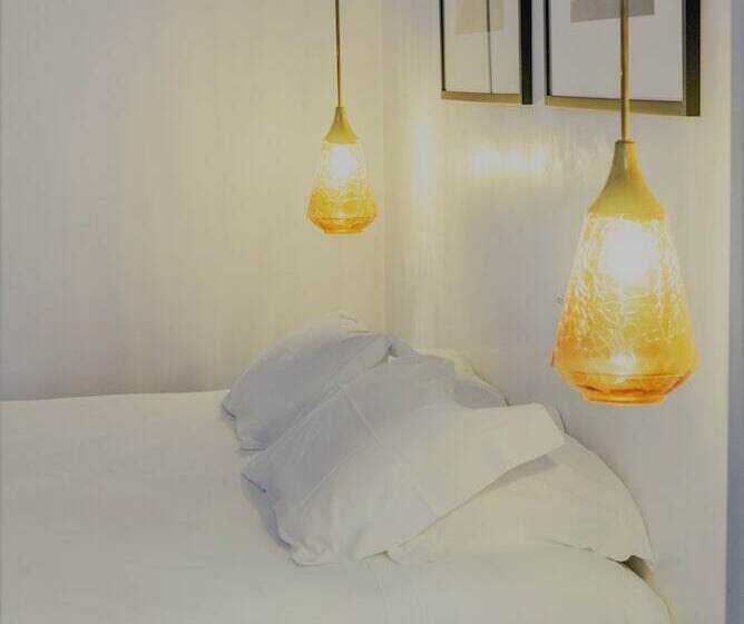 Номер Стандарт, Comercial Azores Boutique