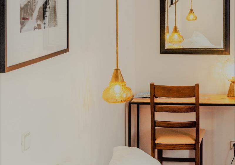 Номер Стандарт Индивидуальный, Comercial Azores Boutique