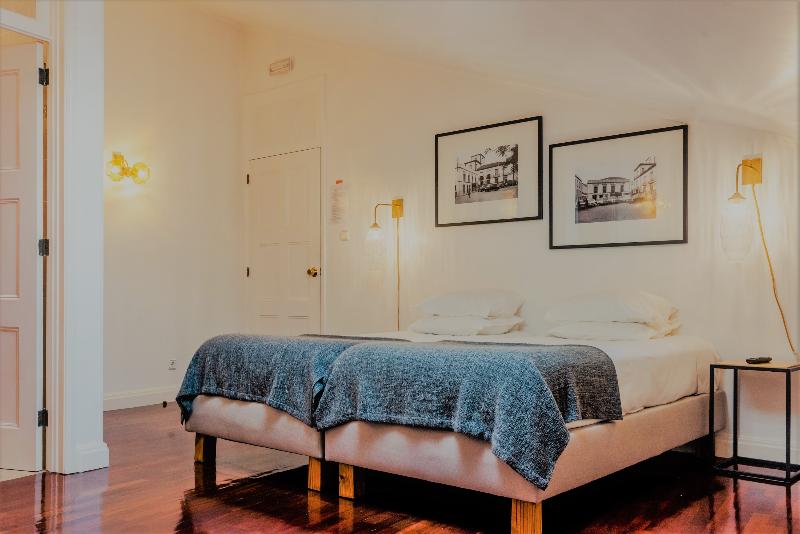 اتاق استاندارد, Comercial Azores Boutique