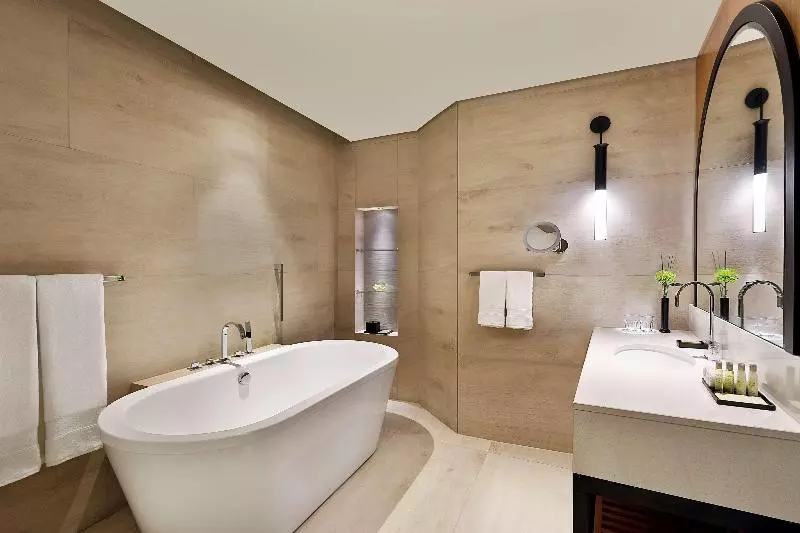 اتاق سوپریور, Doubletree By Hilton Dubai  Business Bay