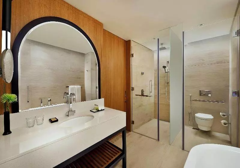 اتاق سوپریور, Doubletree By Hilton Dubai  Business Bay