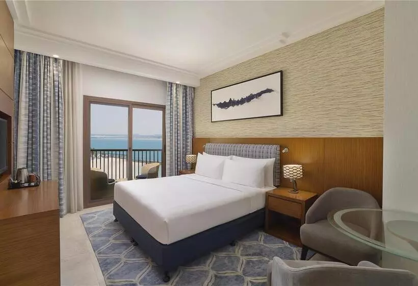 اتاق سوپریور با تخت بزرگ, Doubletree By Hilton Dubai  Business Bay