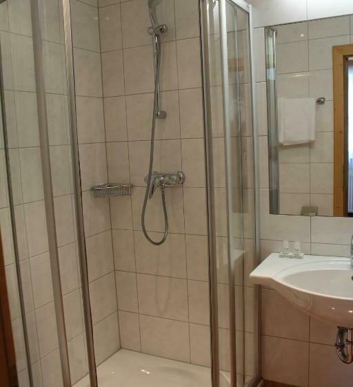 스탠다드 룸, Grafenwirt