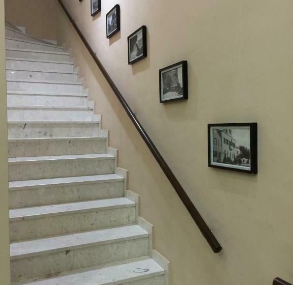 Pokój Standard z Balkonem, Haris