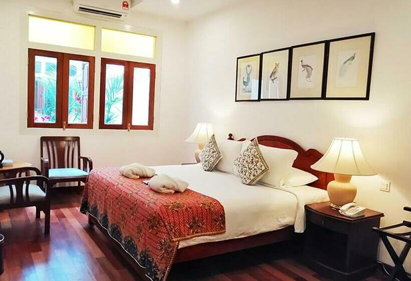 Chambre Supérieure, Heeren Straits