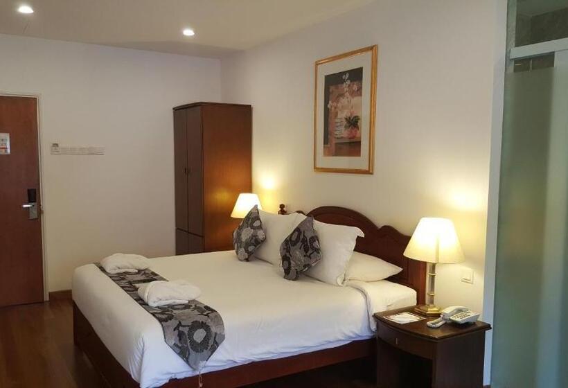Deluxe-huone, Heeren Straits