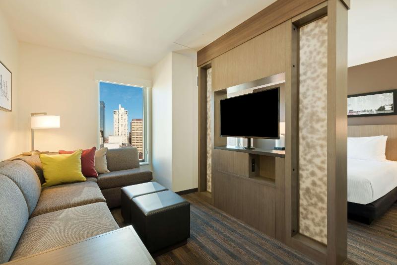 스탠다드 스튜디오 킹침대, Hyatt House Denver/downtown