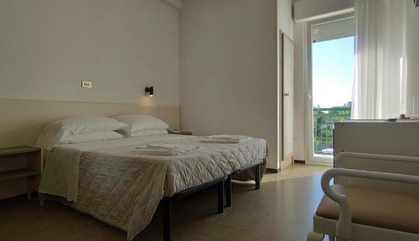 バルコニー付きスタンダードルーム, Internazionale