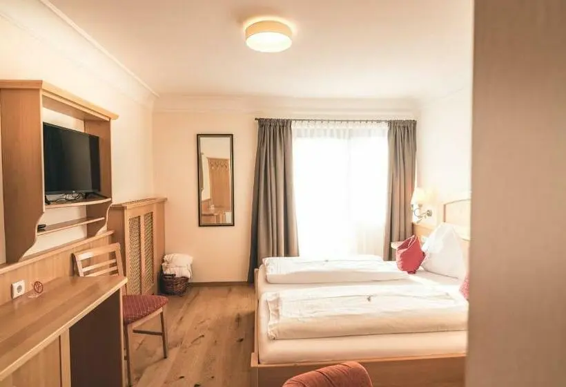 Standard-huone, Schartner