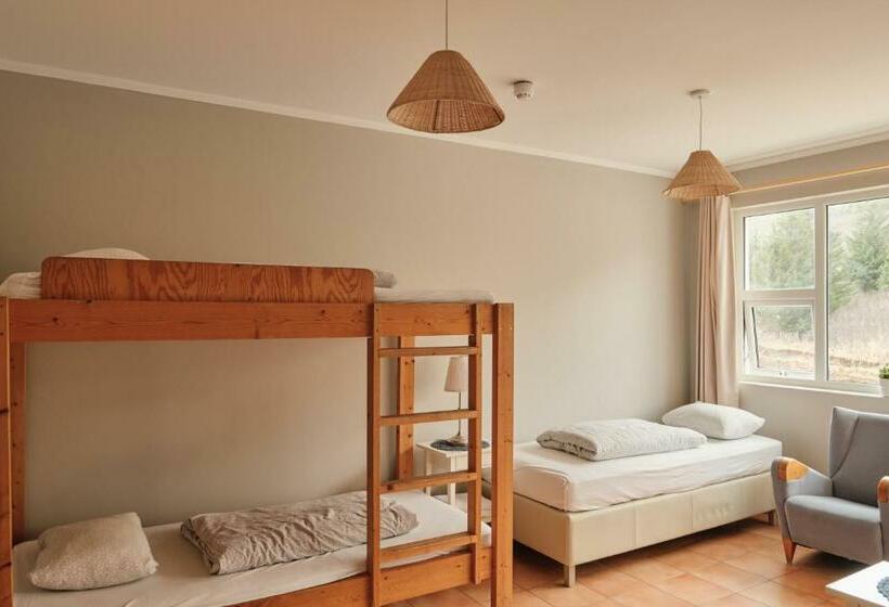 اتاق استاندارد چهار تخته, Laugarvatn