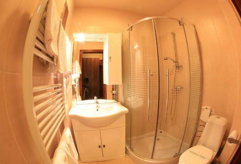 חדר סופריור, Napraforgó Wellness Ház és Panzió