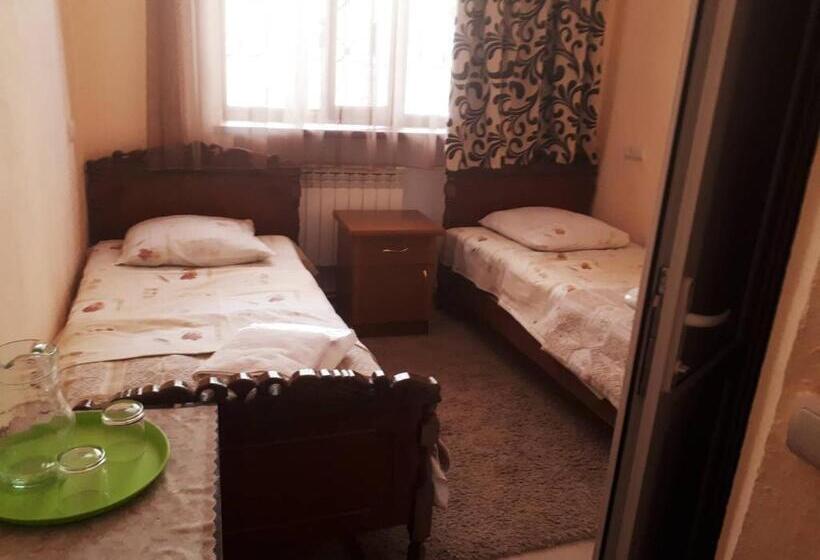 اتاق استاندارد, Vivas