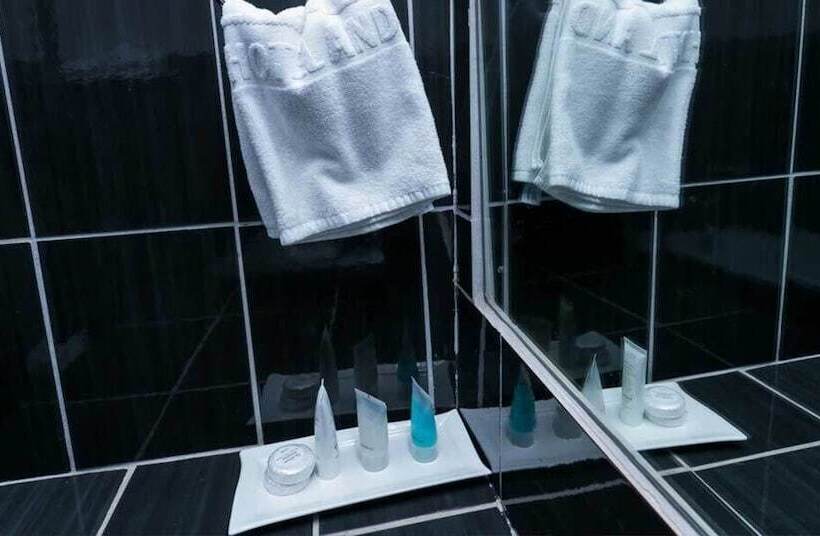 اتاق لوکس, Brackenhurst Conference And Retreat Centre