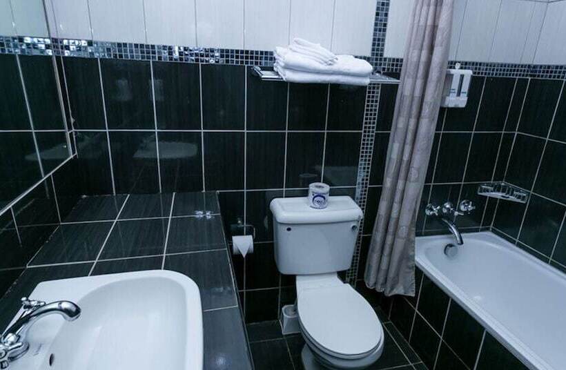 اتاق لوکس یک تخته, Brackenhurst Conference And Retreat Centre