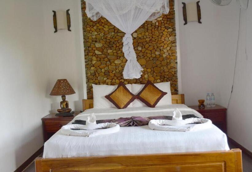 Quarto superior vista jardim, Darica Resort