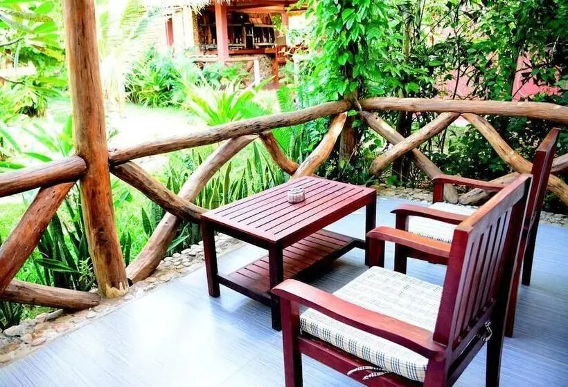 بانگلوی سوپریور, Darica Resort