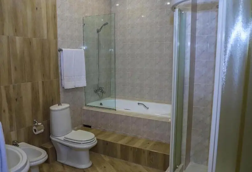 سوییت, Araks Hotel Complex