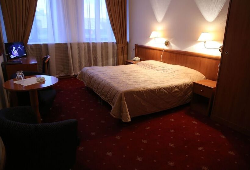 اتاق لوکس, Araks Hotel Complex