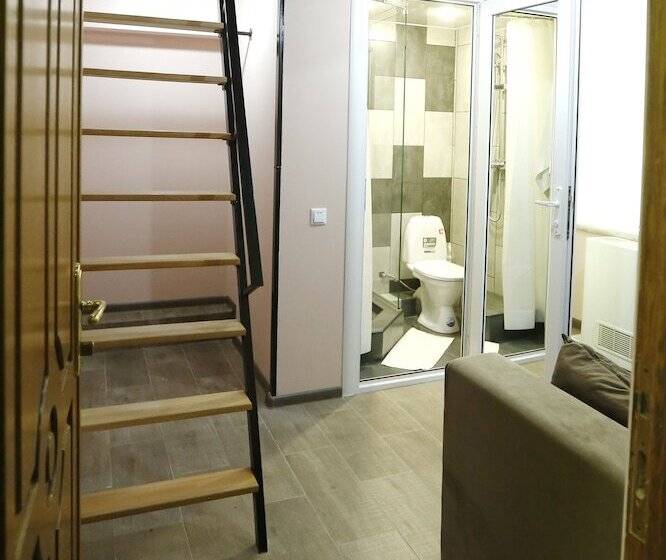 اتاق اکونومی یک تخته, Araks Hotel Complex