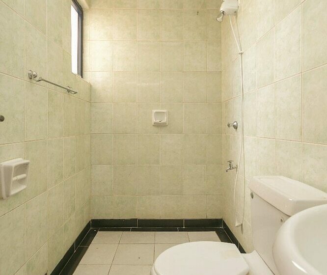 اتاق استاندارد, Asis