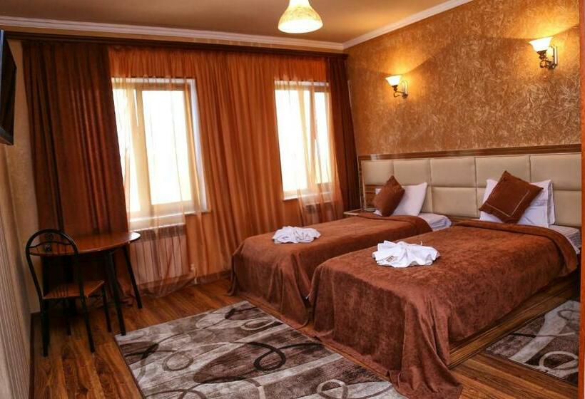 اتاق استاندارد با چشم‌انداز شهر, Avagyan S Hotel Restaurant