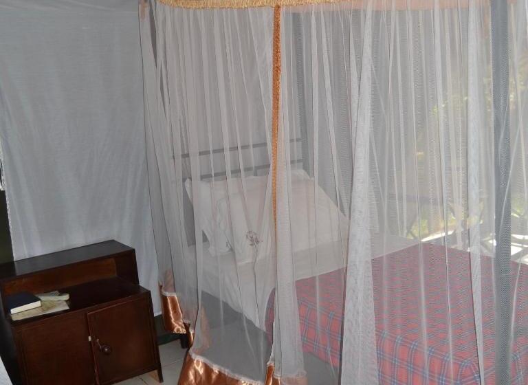 标准间, Impala Safari Lodge