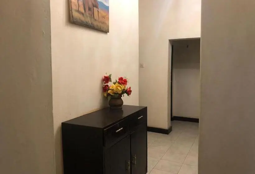 اتاق لوکس یک تخته, Impala Safari Lodge