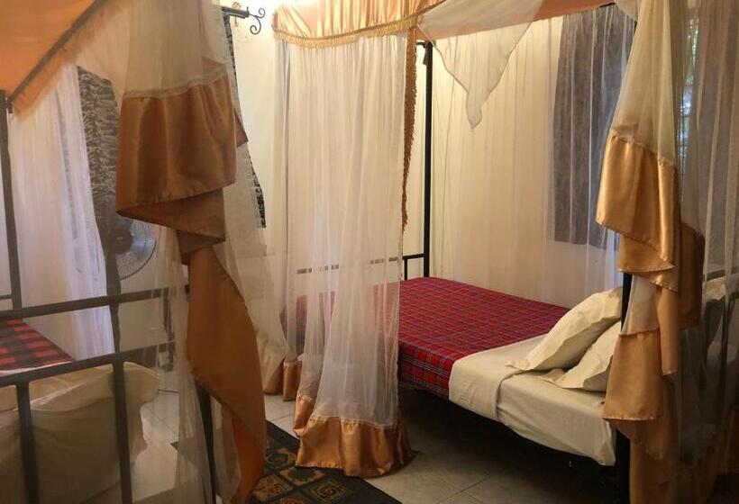 豪华三人间, Impala Safari Lodge